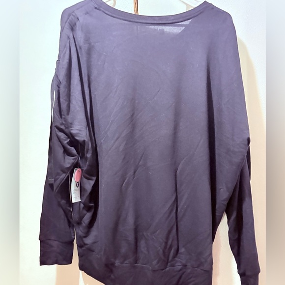 excursion Tops - Black Long Sleeve Top